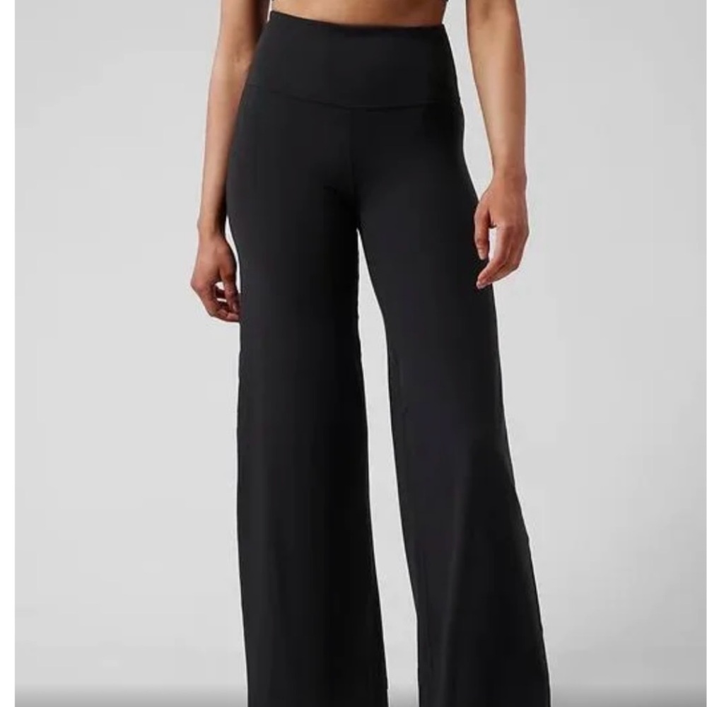 THLETA Elation wide leg pants